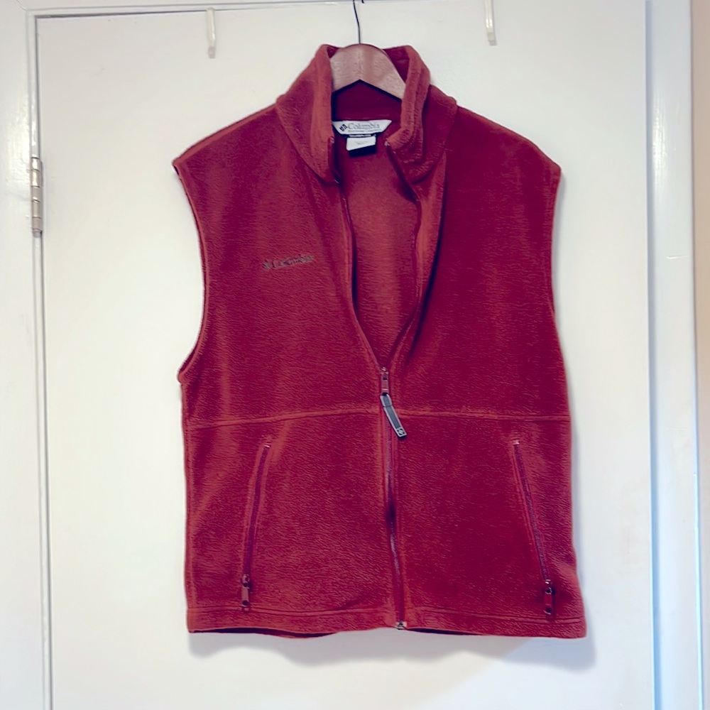 Great fleece vest for the fall and spring by Columbia. Go hiking or a brewery!
